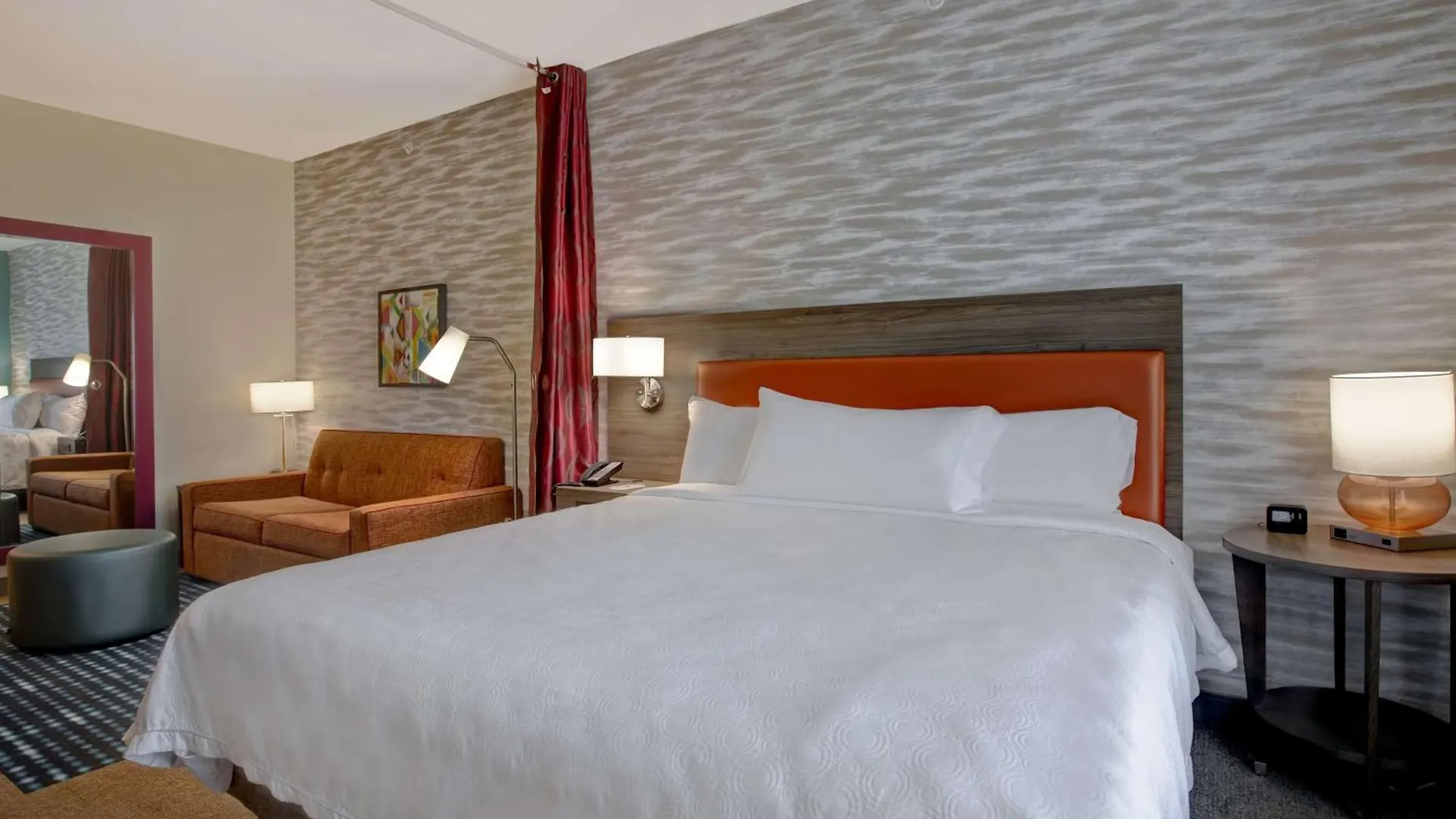 Home2 Suites By Hilton Charlotte Northlake 3*,